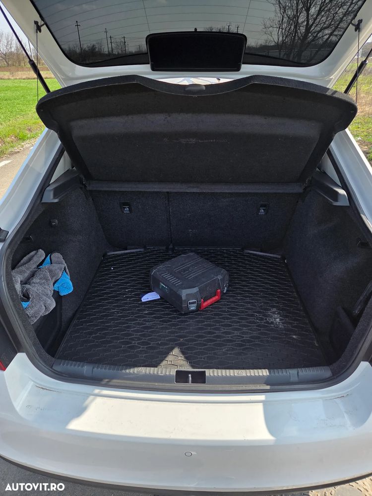 Skoda RAPID 1.6 TDI Style - 9