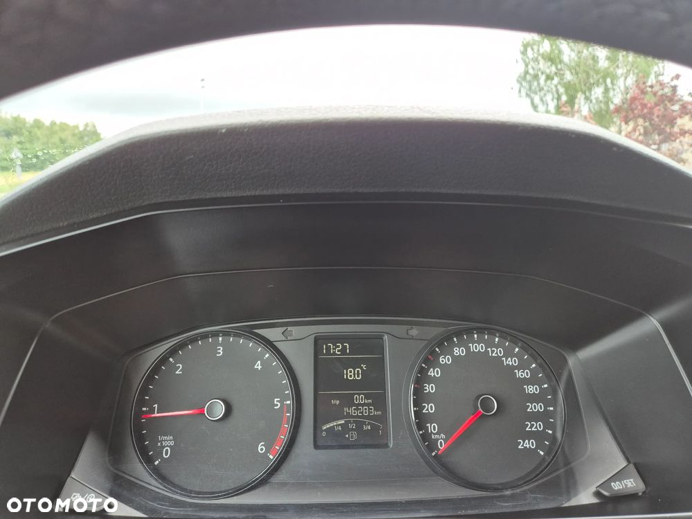 Volkswagen Transporter - 6