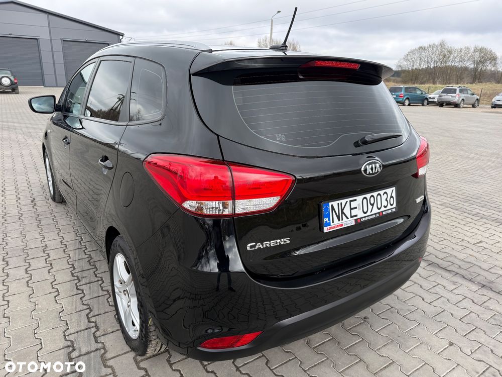 Kia Carens 1.6 GDI Dream-Team Edition - 7