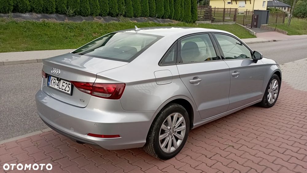Audi A3 2.0 TDI (clean diesel) Attraction - 1