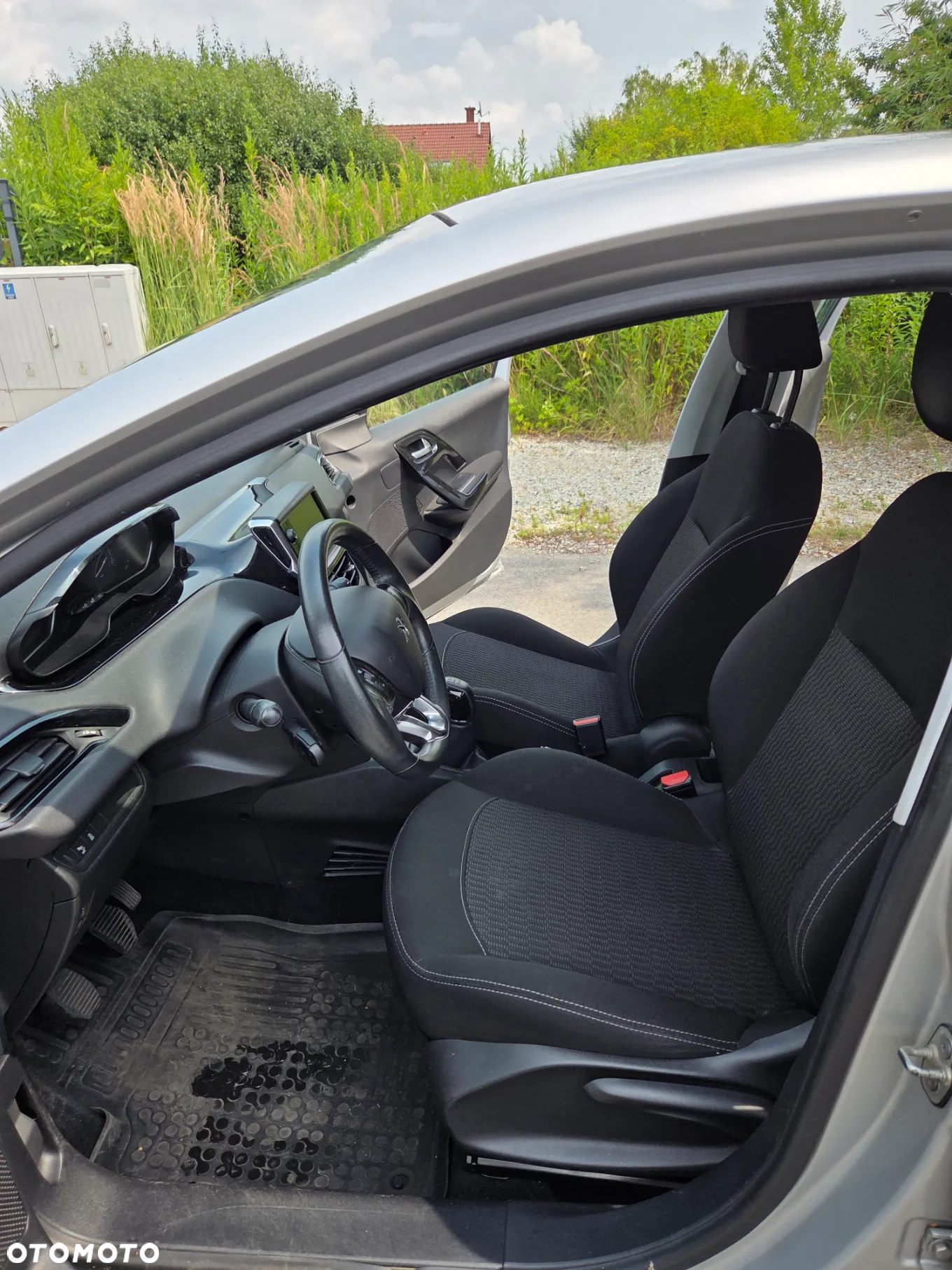 Peugeot 208 1.2 PureTech Active - 14