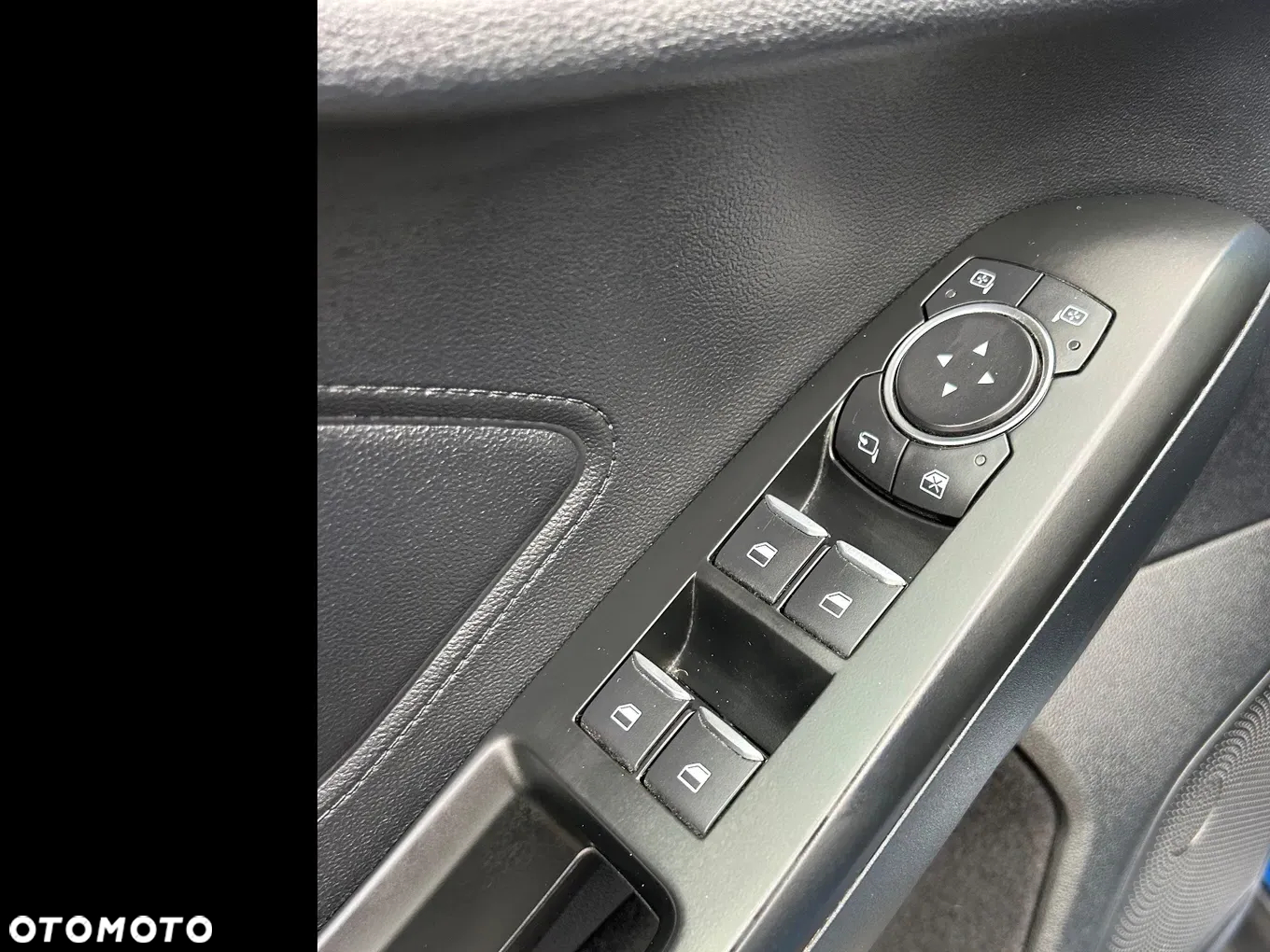 Ford Focus 1.5 EcoBlue Start-Stopp-System TITANIUM DESIGN - 10