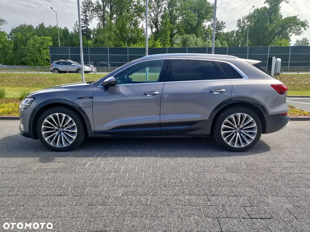 Audi e-tron 55 Quattro Advanced - 4