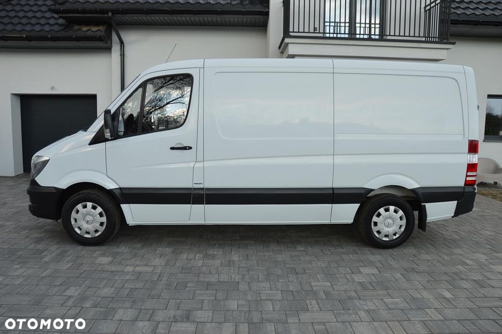 Mercedes-Benz Sprinter - 6
