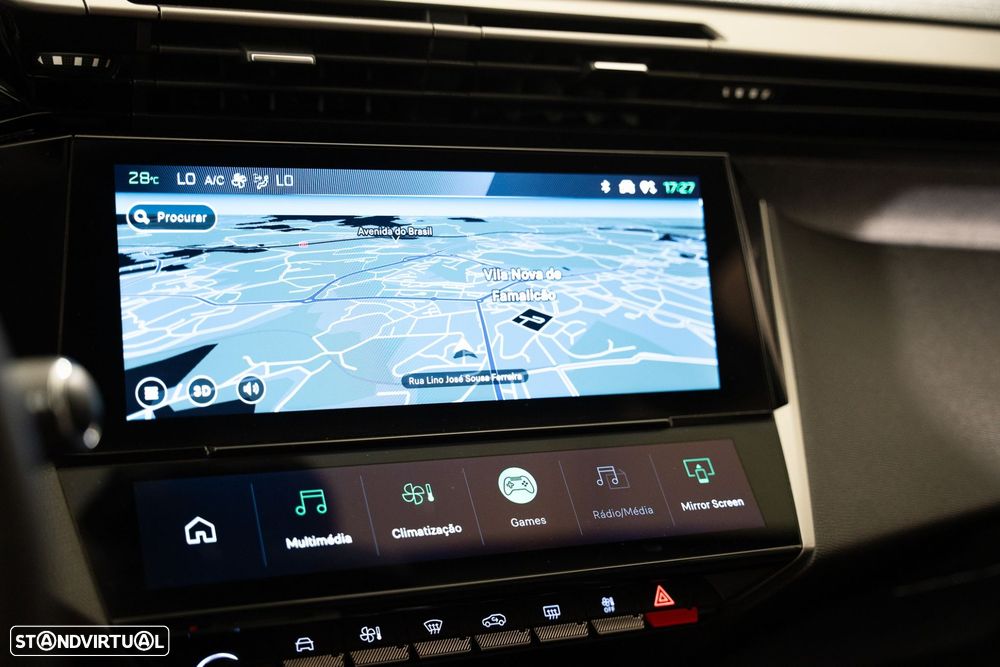 Peugeot 408 1.2 Hybrid Allure e-DCS6 - 13