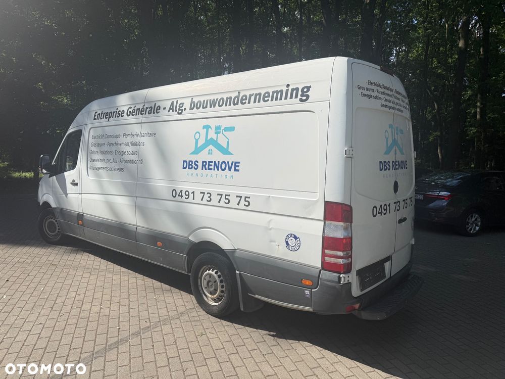 Mercedes-Benz Sprinter - 4