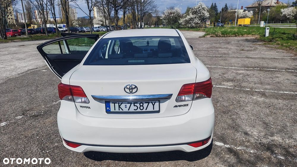 Toyota Avensis 2.0 D-4D Active - 2