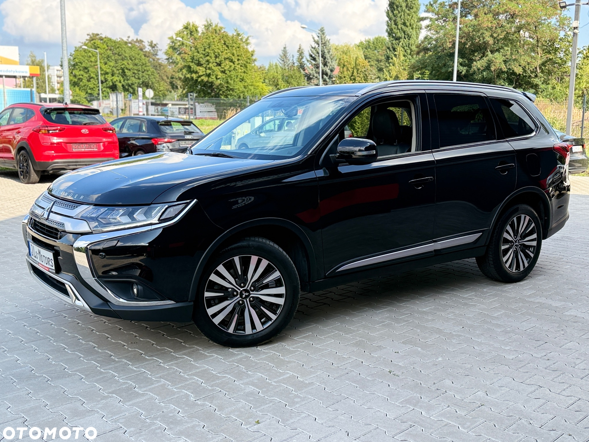 Mitsubishi Outlander 2.0 2WD CVT Diamant Edition+ - 15