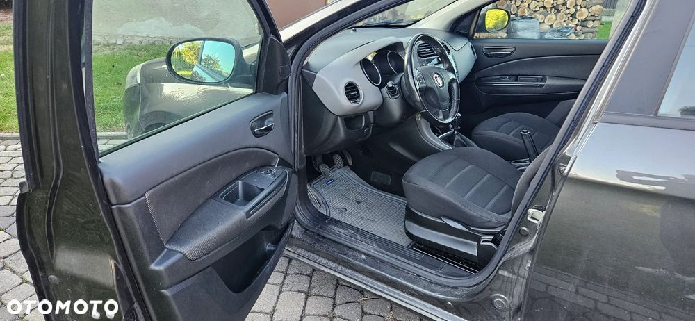 Fiat Bravo 2010 photo 5