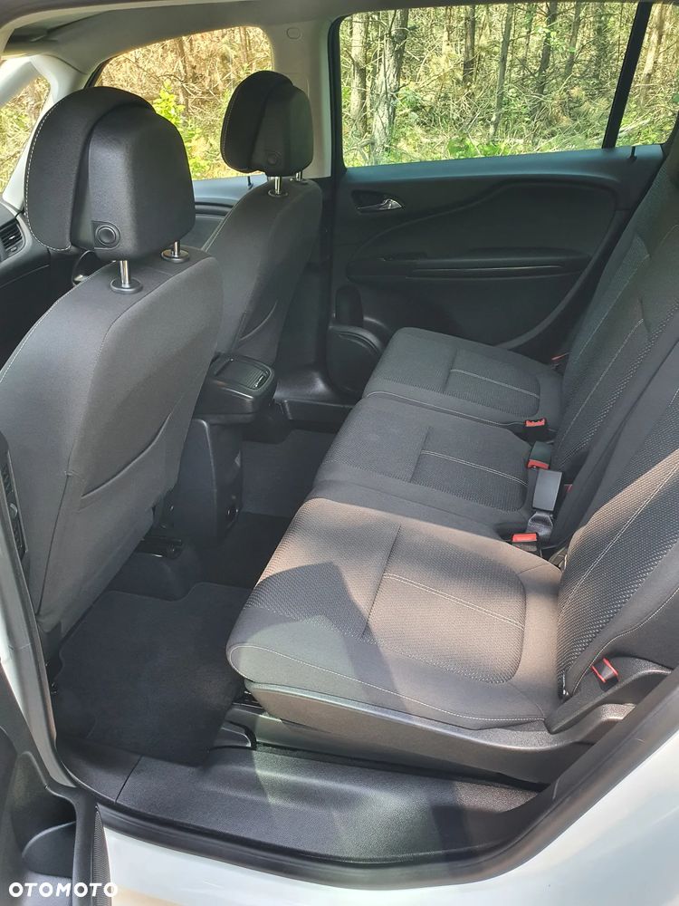 Opel Zafira Tourer 1.4 Turbo Edition - 22