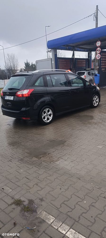 Ford Grand C-MAX - 4