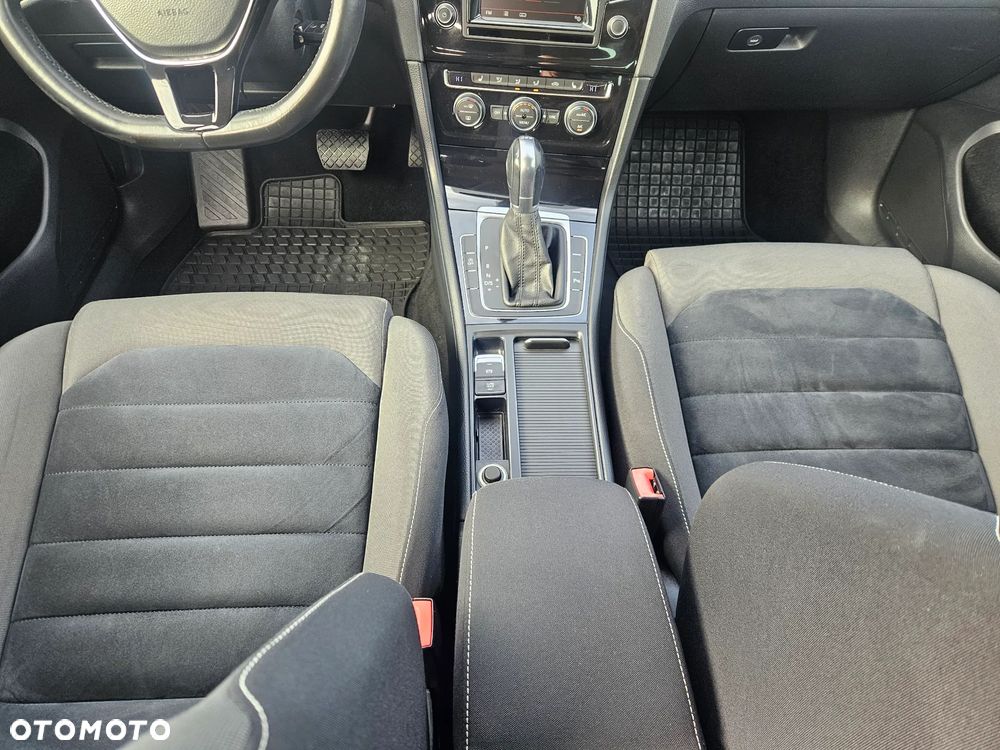 Volkswagen Golf VII 1.4 TSI BMT Comfortline DSG - 26