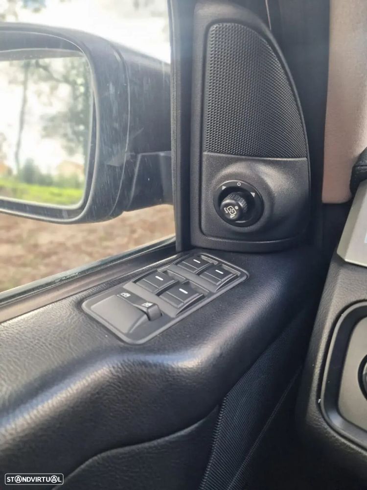 Land Rover Range Rover Sport - 17