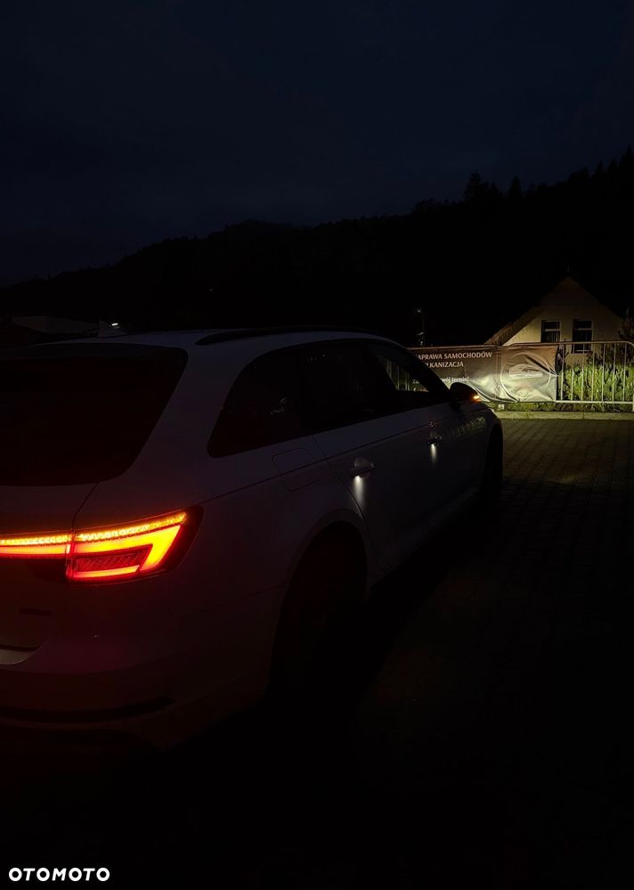 Audi A4 Avant 2.0 TDI Quattro S tronic - 21
