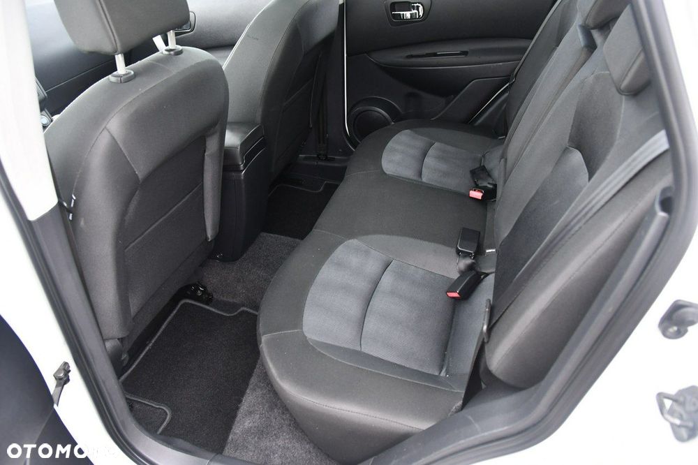Nissan Qashqai - 15
