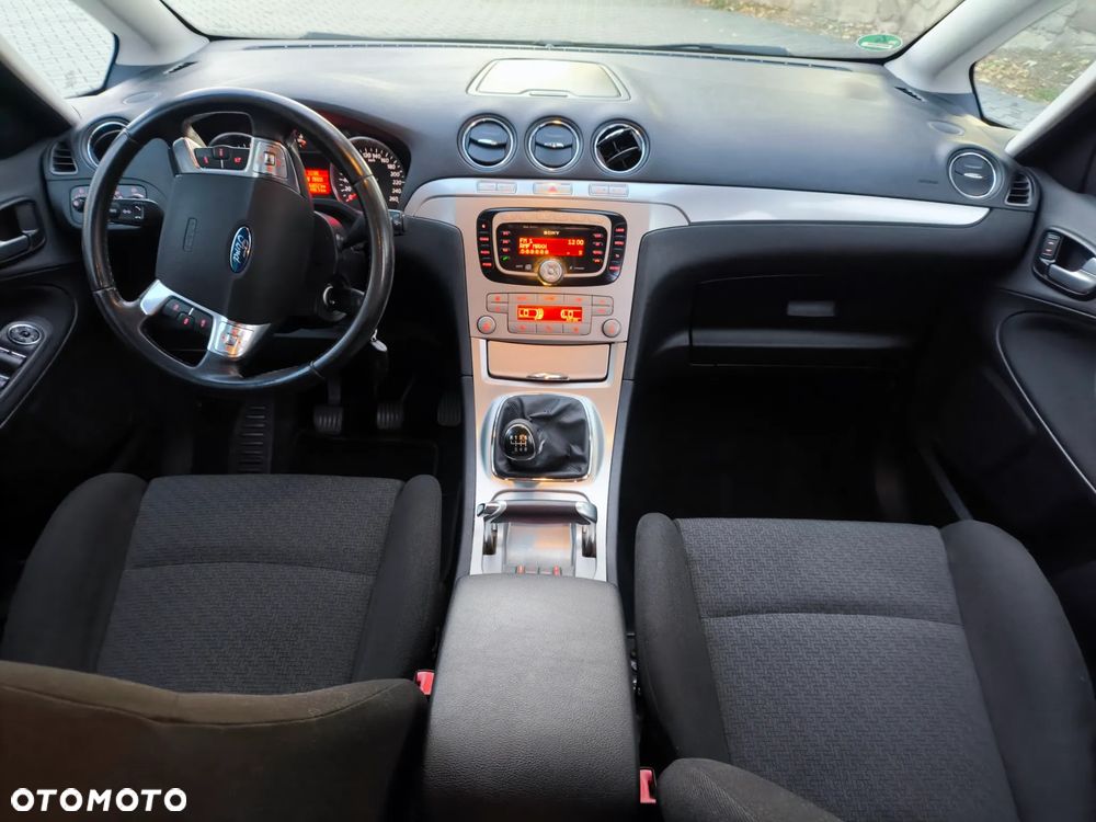 Ford S-Max 2.0 TDCi DPF Titanium - 30