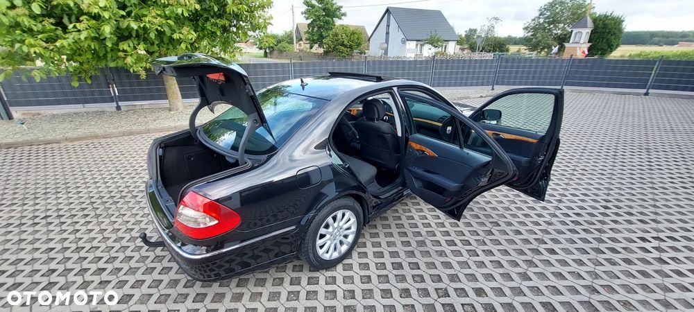 Mercedes-Benz Klasa E - 29