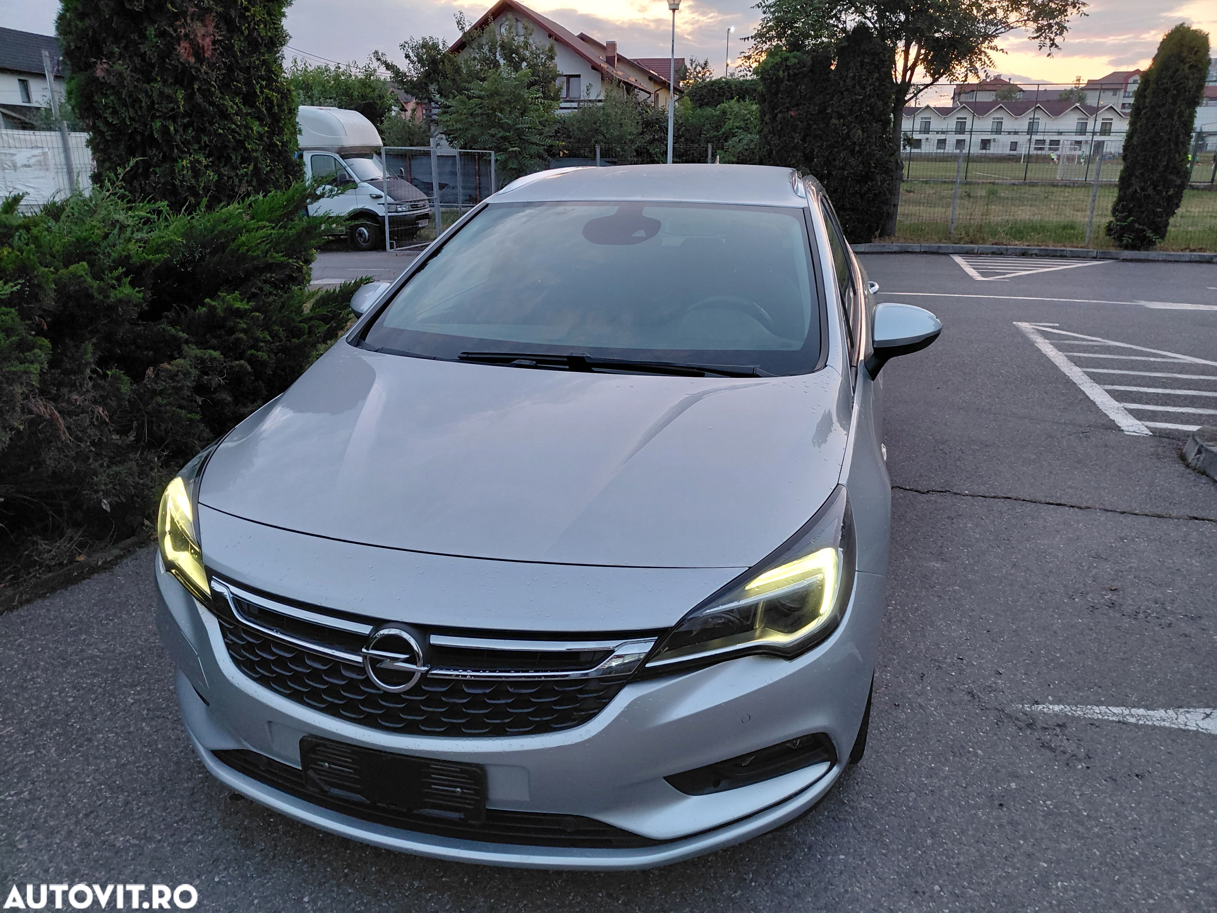 Opel Astra 1.6 CDTI Start/Stop Sports Tourer Active - 1