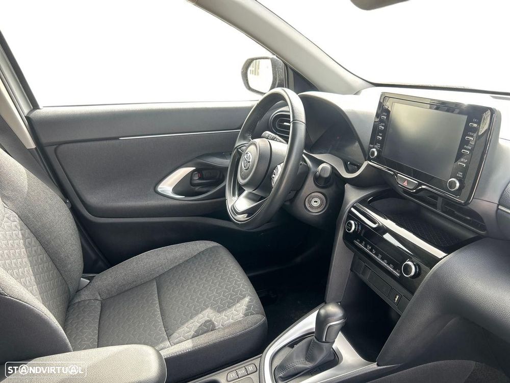 Toyota Yaris Cross 1.5 HDF Comfort Plus - 6
