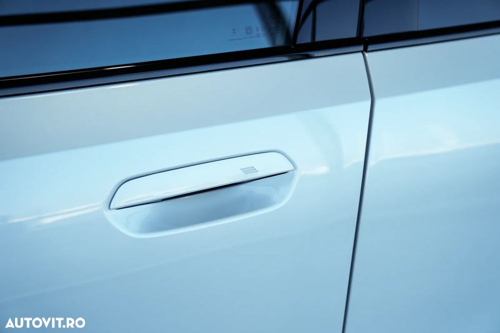 BMW Seria 5 520i Aut. - 19