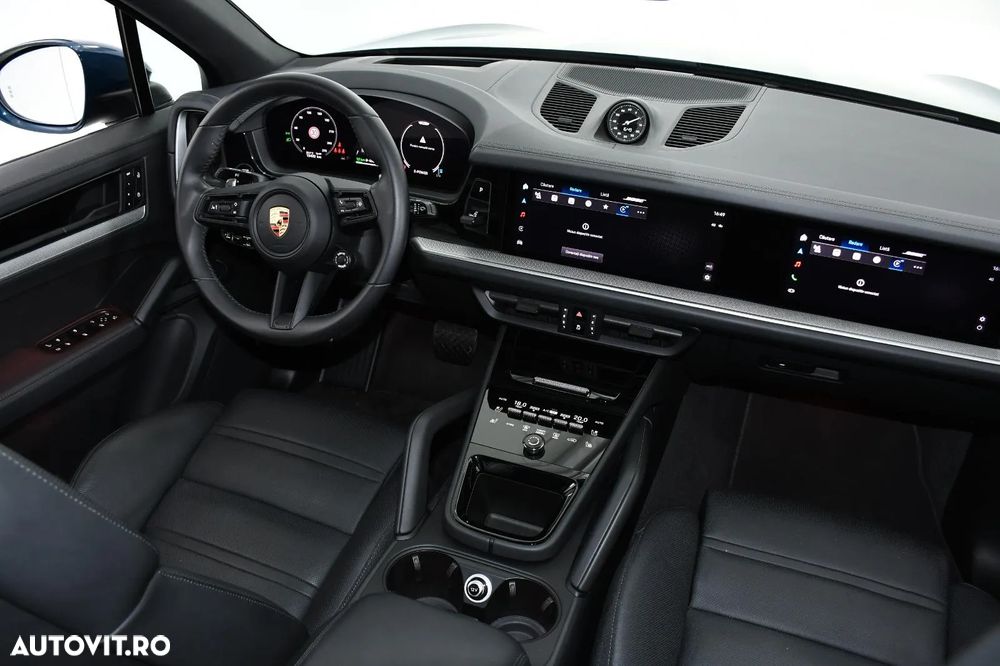 Porsche Cayenne - 36