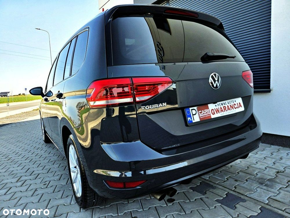Volkswagen Touran - 4