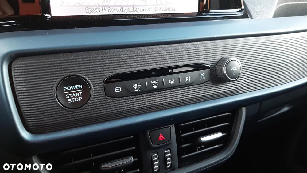 Ford Tourneo Courier 1.0 EcoBoost Active - 25