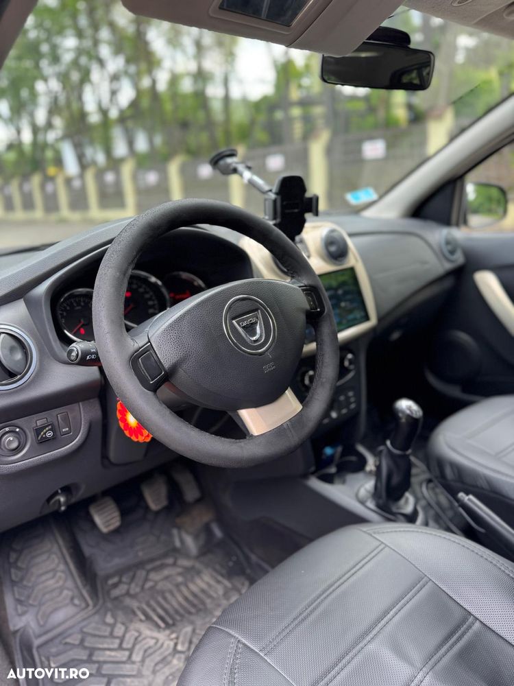 Dacia Sandero - 11