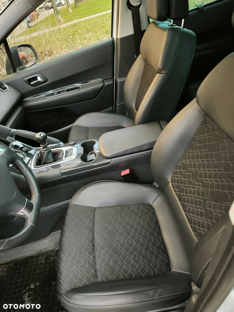Peugeot 3008 - 19