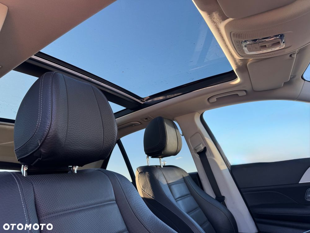 Mercedes-Benz GLE - 33