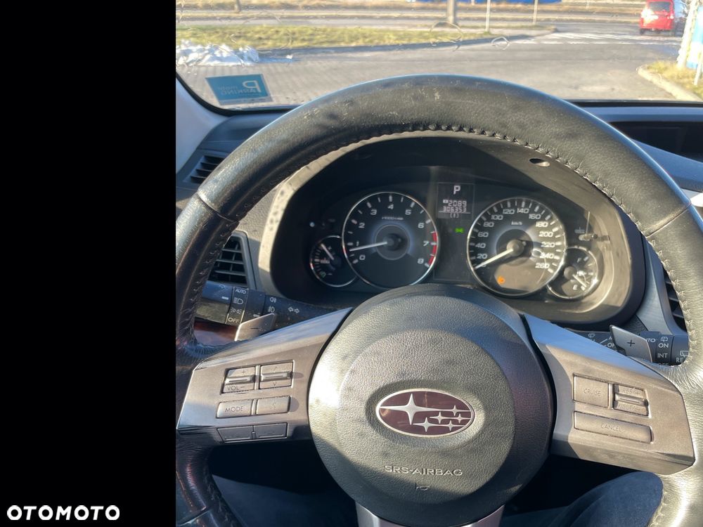 Subaru Outback 3.6 R Exclusive Navi - 6