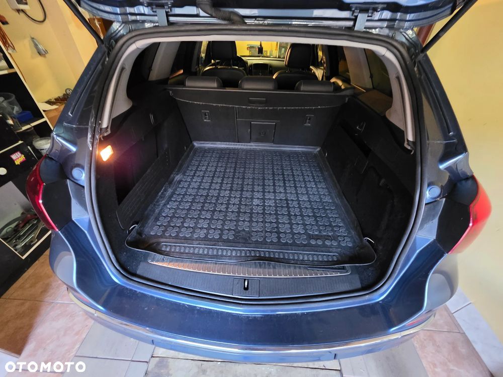 Opel Astra 2.0 CDTI Sport S&S - 16