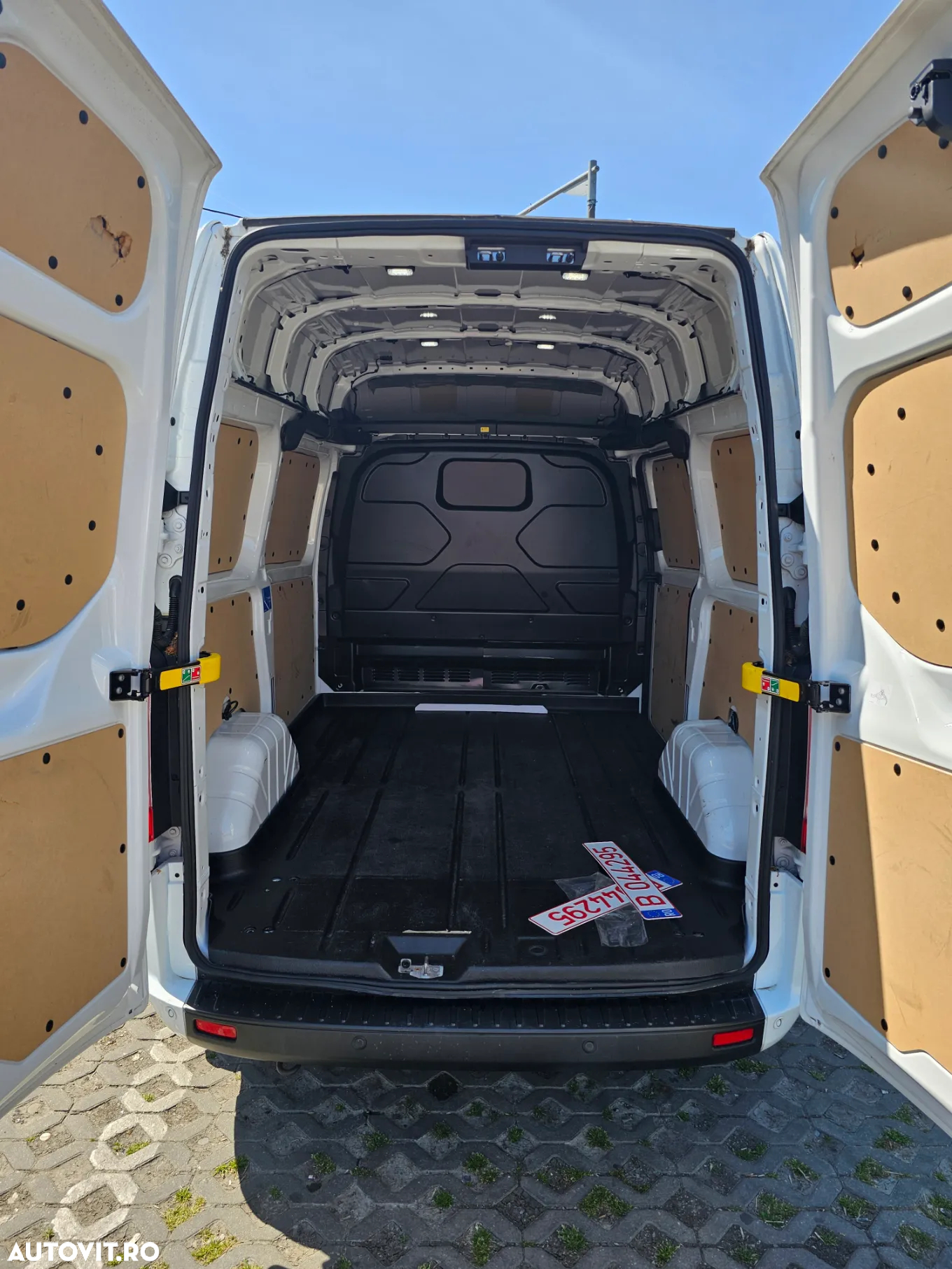 Ford Transit Custom - 7