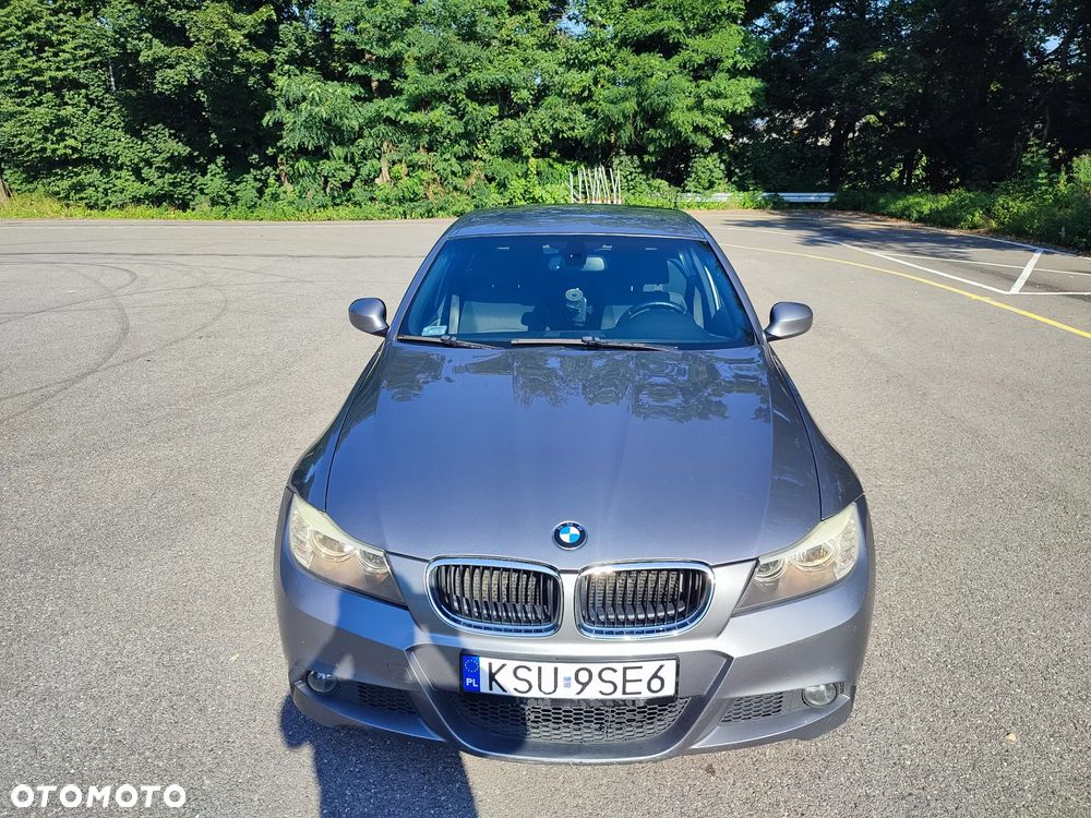 BMW Seria 3 320i Edition Sport - 12