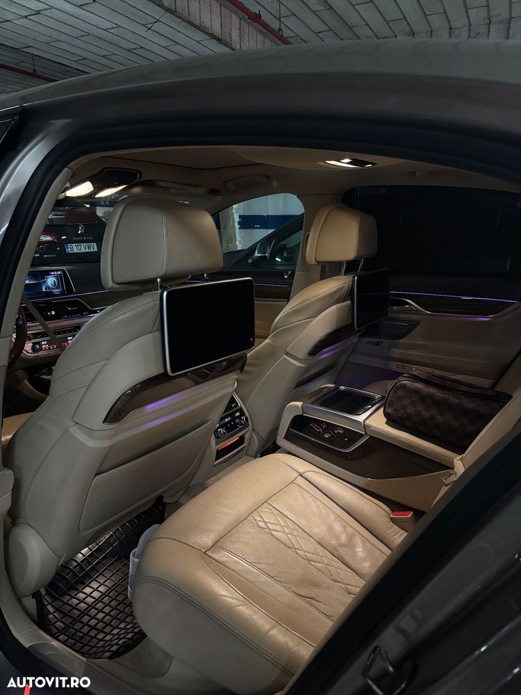 BMW Seria 7 730d xDrive - 4