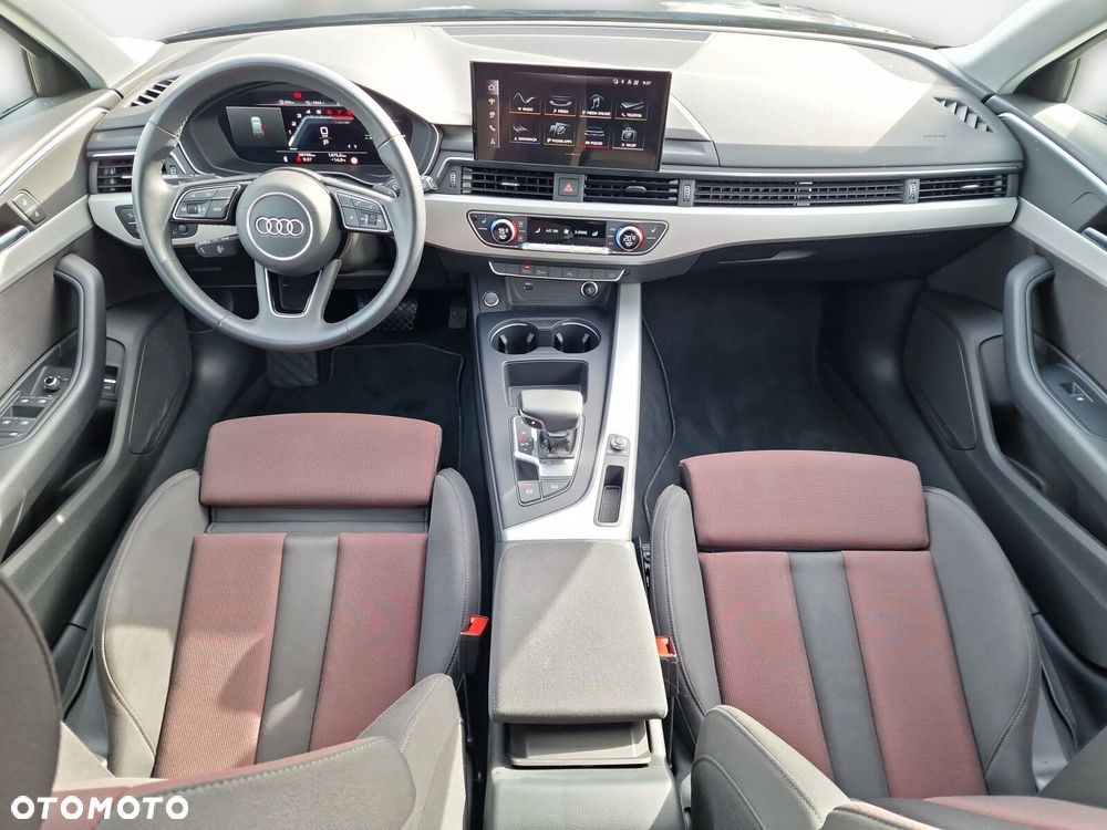 Audi A4 Avant 35 TFSI mHEV S Line S tronic - 25