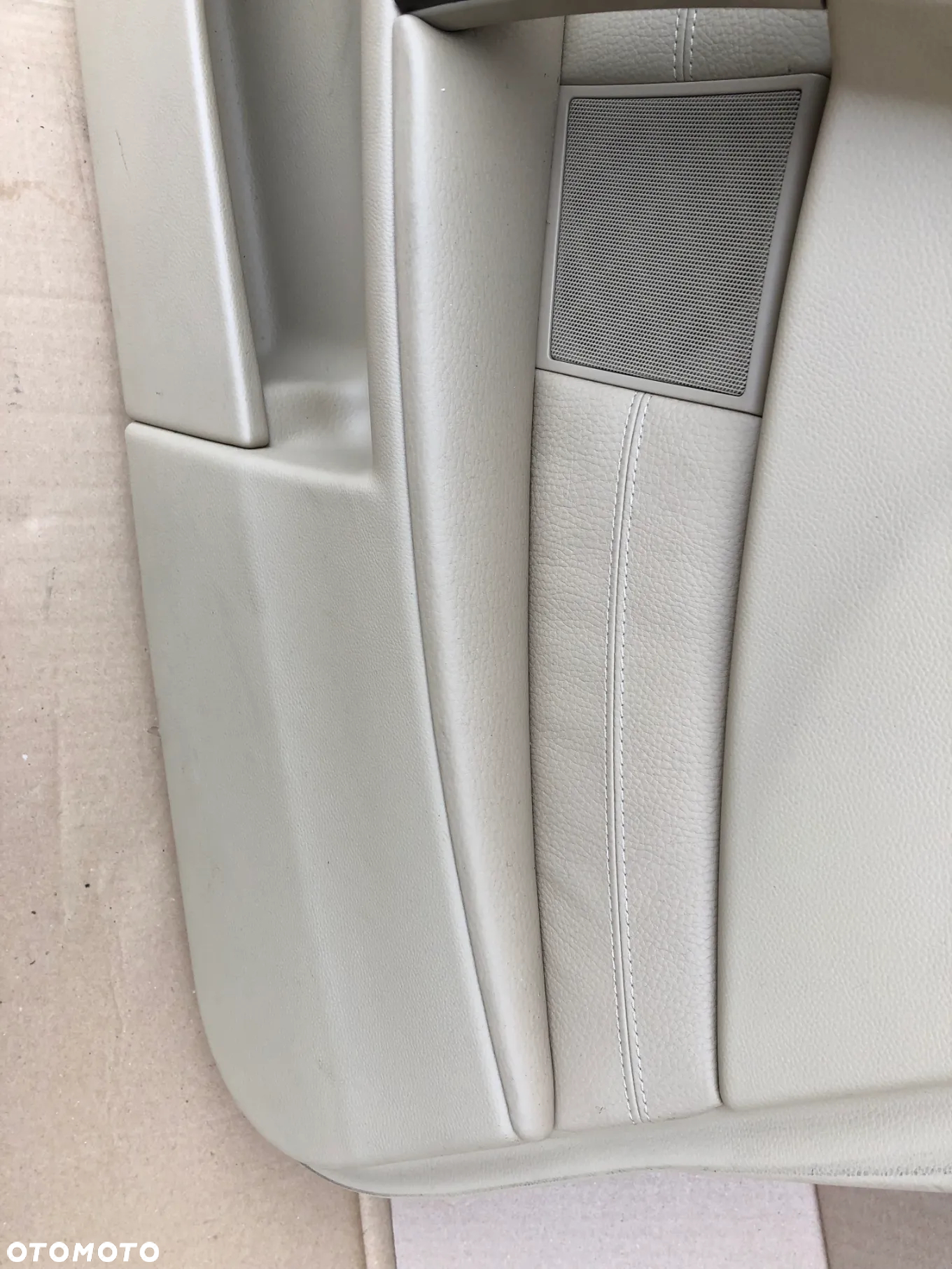 TAPICERKA BOCZEK DRZWI PRZÓD TYŁ PRAWY LEWY BMW E60 BEIGE - 34