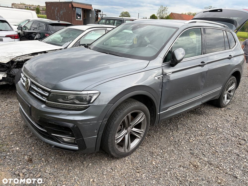 Volkswagen Tiguan Allspace 2.0 TDI SCR 4Motion DSG Highline - 4