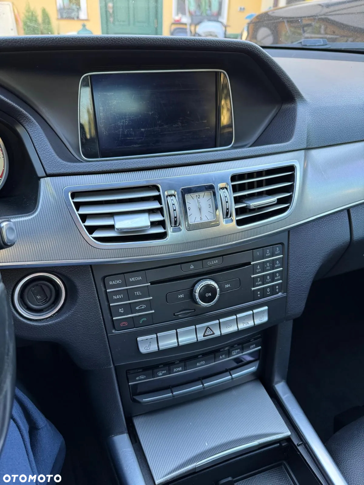 Mercedes-Benz Klasa E 200 BlueTEC 7G-TRONIC Classic - 3