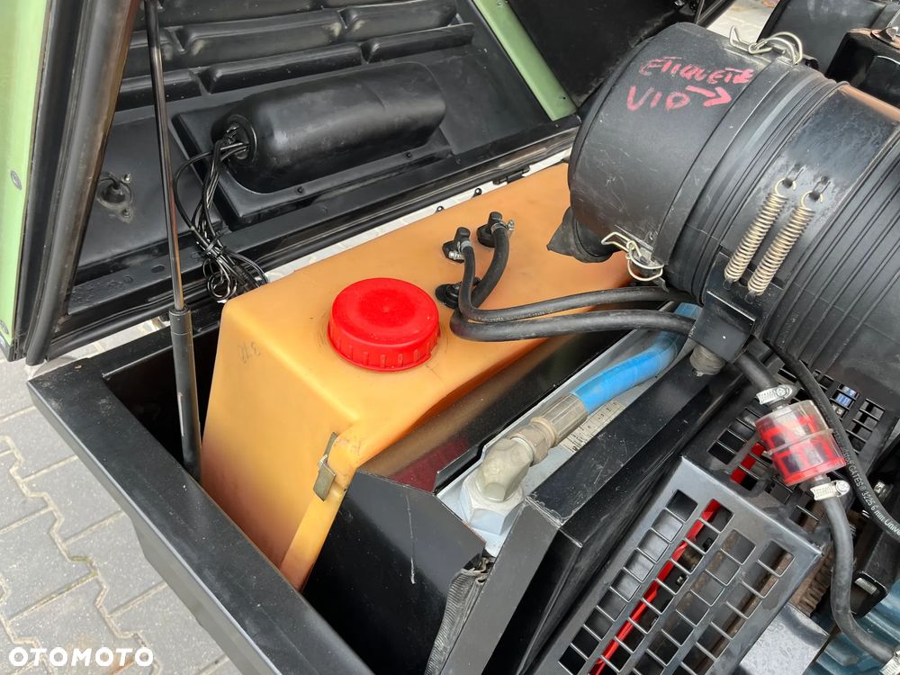 Inny Sullair 85K-0255 - 26