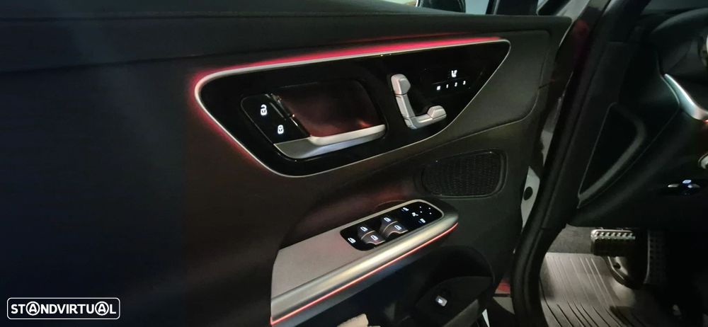 Mercedes-Benz GLC 300 e 4Matic - 11