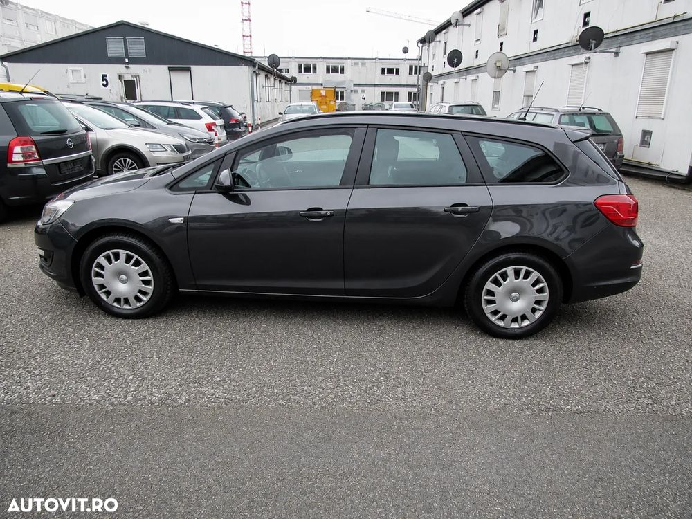 Opel Astra 1.6 CDTI ECOTEC Dynamic - 2