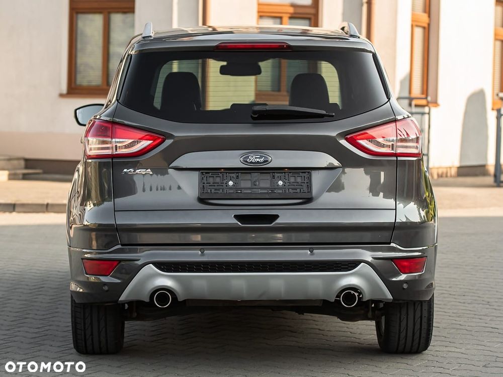 Ford Kuga 2.0 TDCi 4x4 Titanium - 6