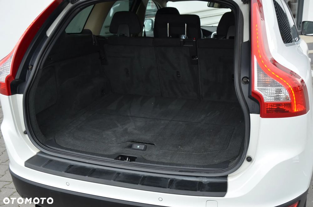 Volvo XC 60 - 16