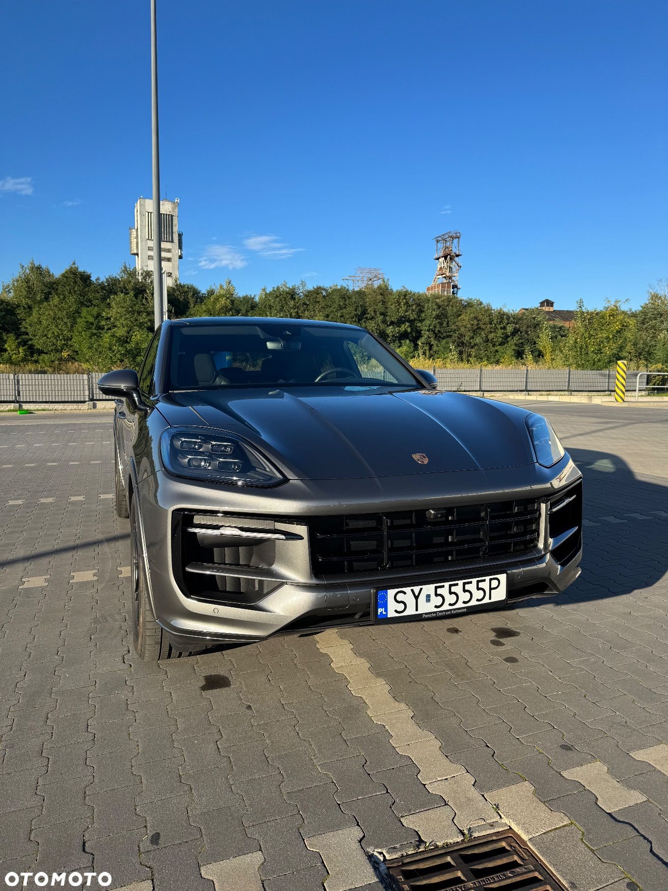 Porsche Cayenne Coupe GTS - 1