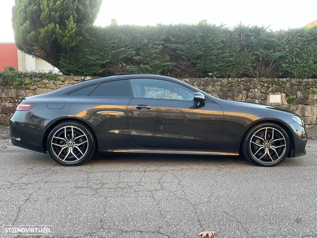 Mercedes-Benz E 220 d AMG Line - 4