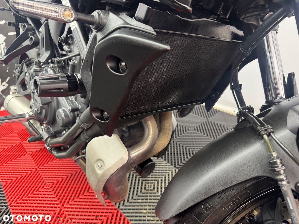 Yamaha MT - 38