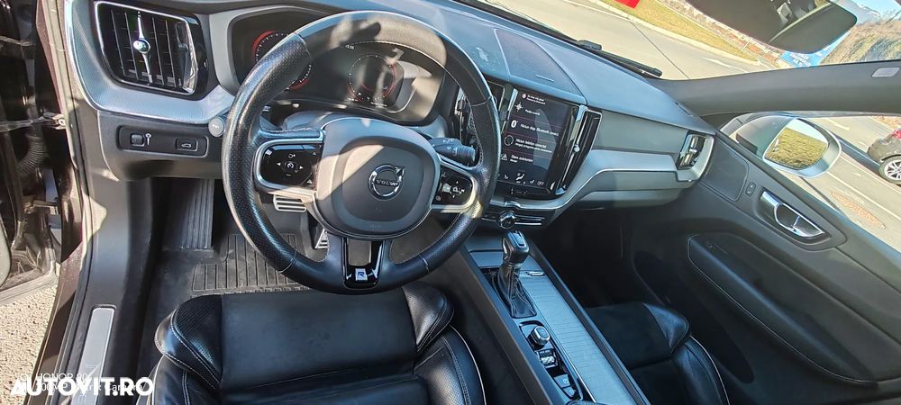 Volvo XC 60 D4 AWD R-Design - 2