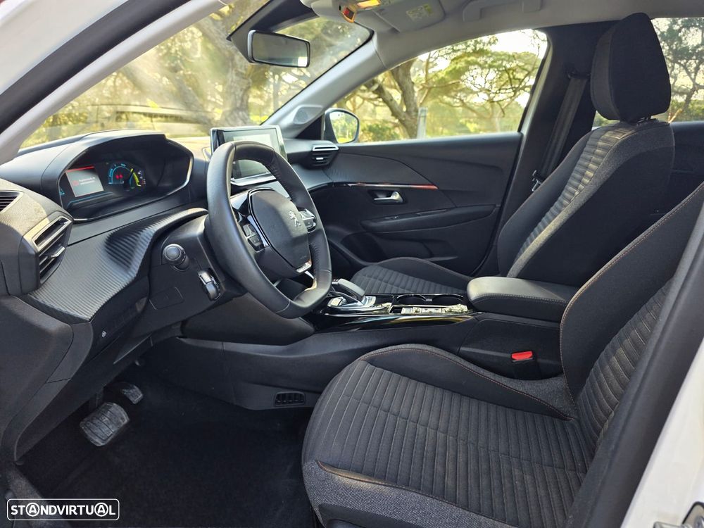 Peugeot e-208 E-Style - 9