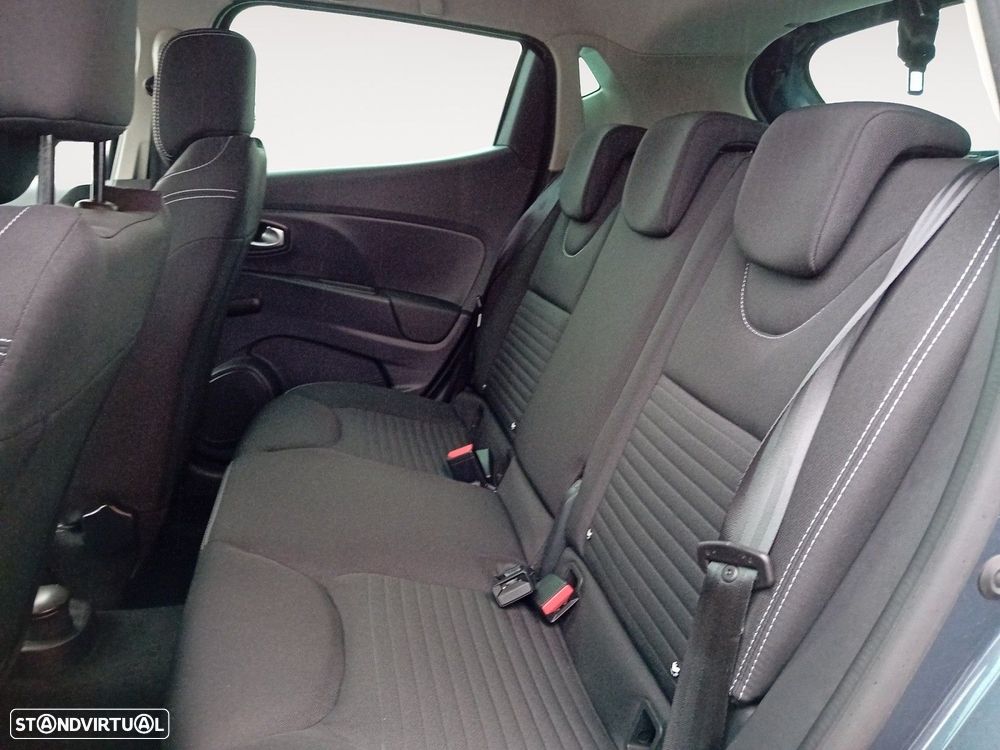 Renault Clio 0.9 TCE Dynamique S - 13